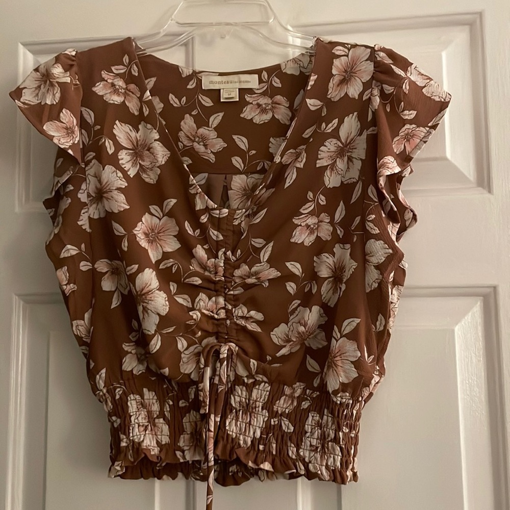 Monteau Los Angeles cropped short sleeve shirt